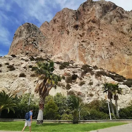 Daire Calpe, 4min Walk To The *